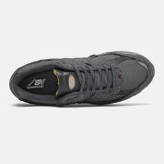 Phantom/Magnet 2002R New Balance Shoes