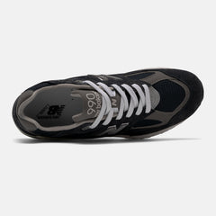 Navy/White Made IN US 990v2 New Balance Shoes