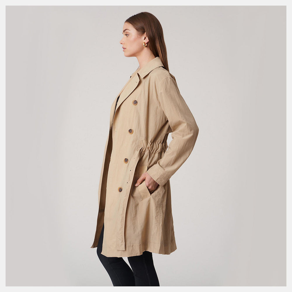 Incense Bandier Tech Trench New Balance Clothing