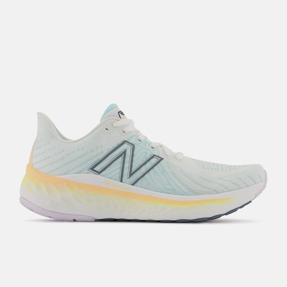 White/Light Mango Fresh Foam X Vongo v5 New Balance Shoes