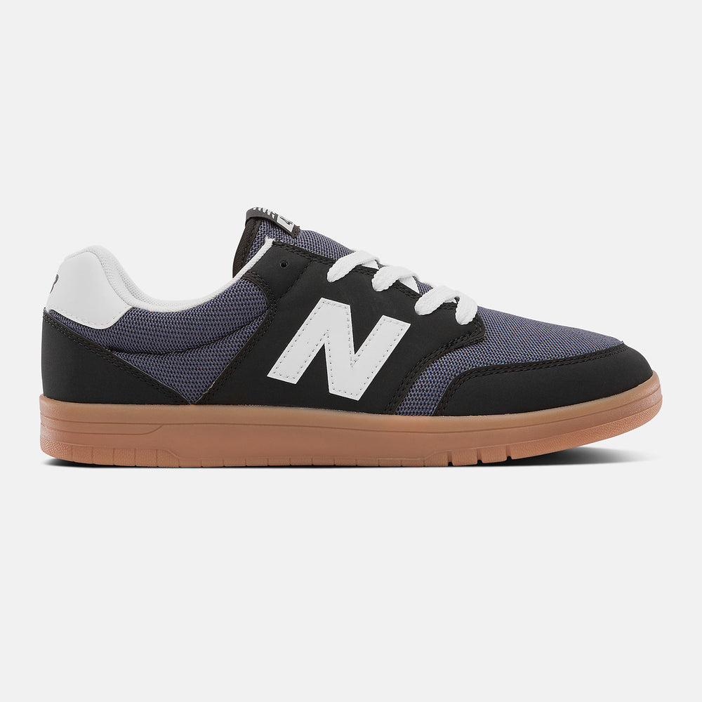 Black/White AM425 New Balance Shoes