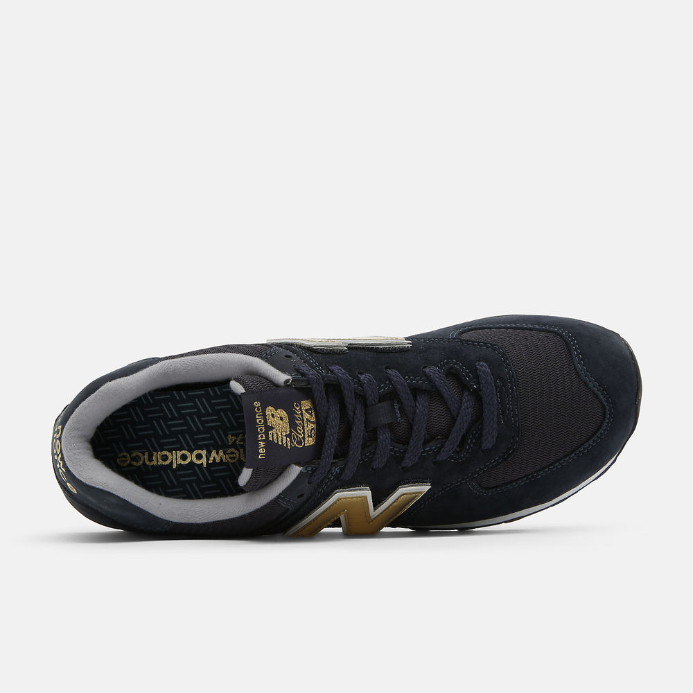 Navy 574 New Balance Shoes