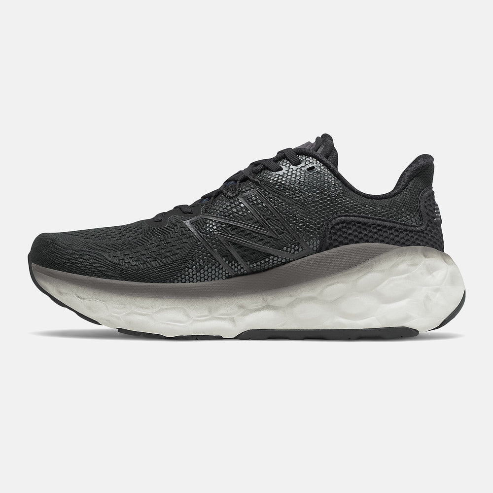 Black/Magnet Fresh Foam More v3 New Balance Shoes