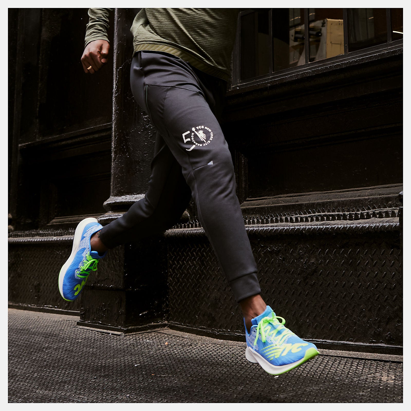 Black Heather NYC Marathon Q Speed Run Pant New Balance Clothing