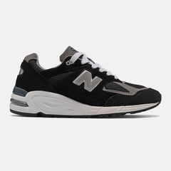 Black/White Made IN US 990v2 New Balance Shoes