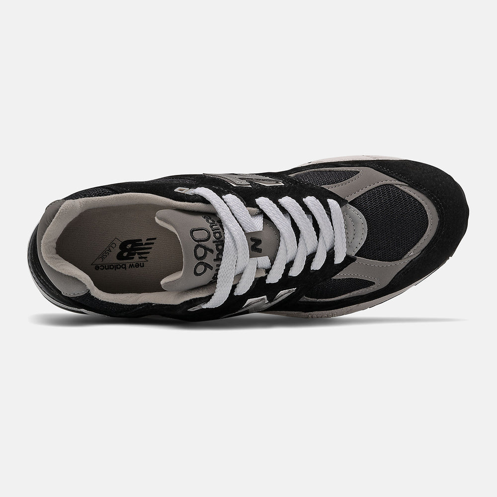 Black/White Made IN US 990v2 New Balance Shoes