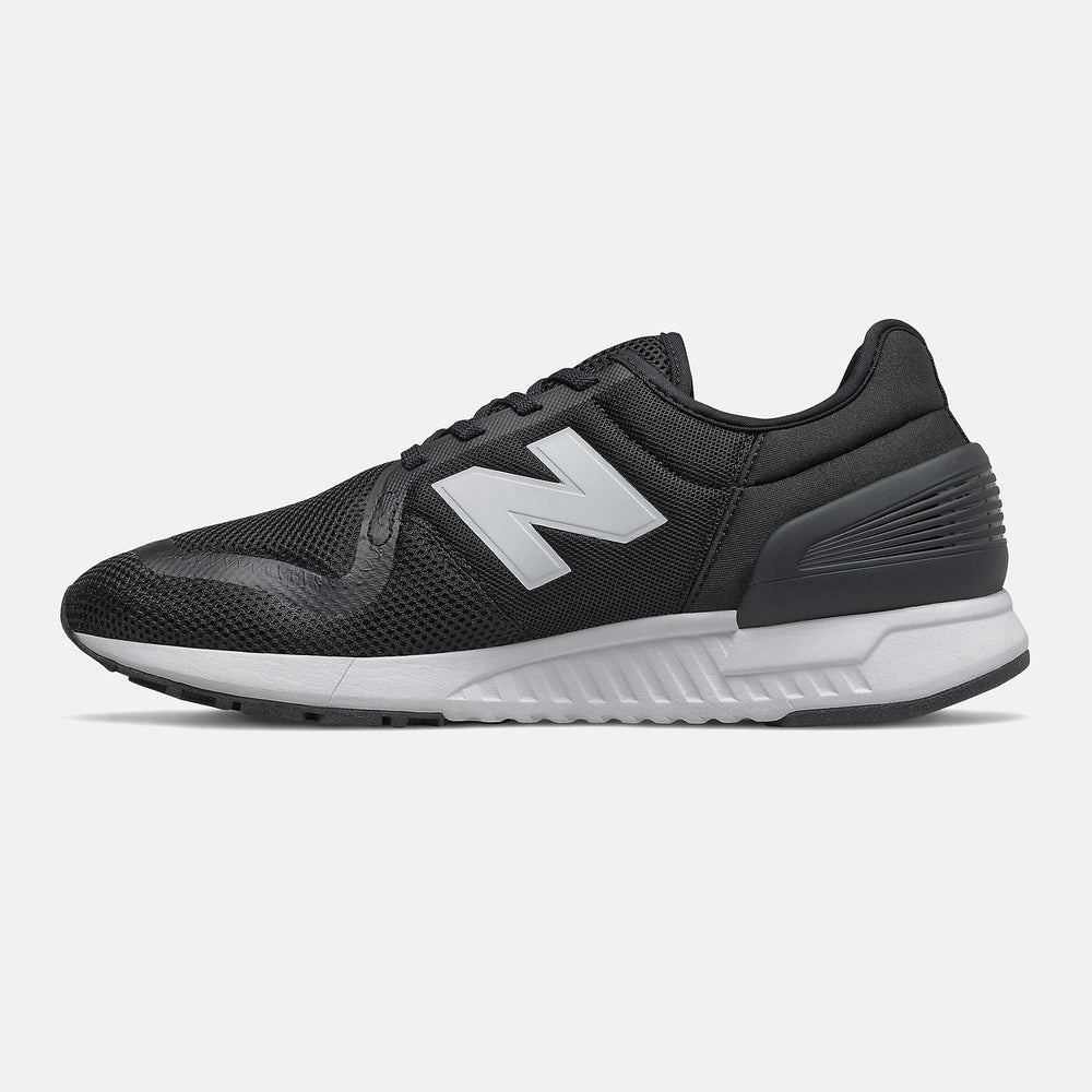 Black/Munsell White 247S New Balance Shoes