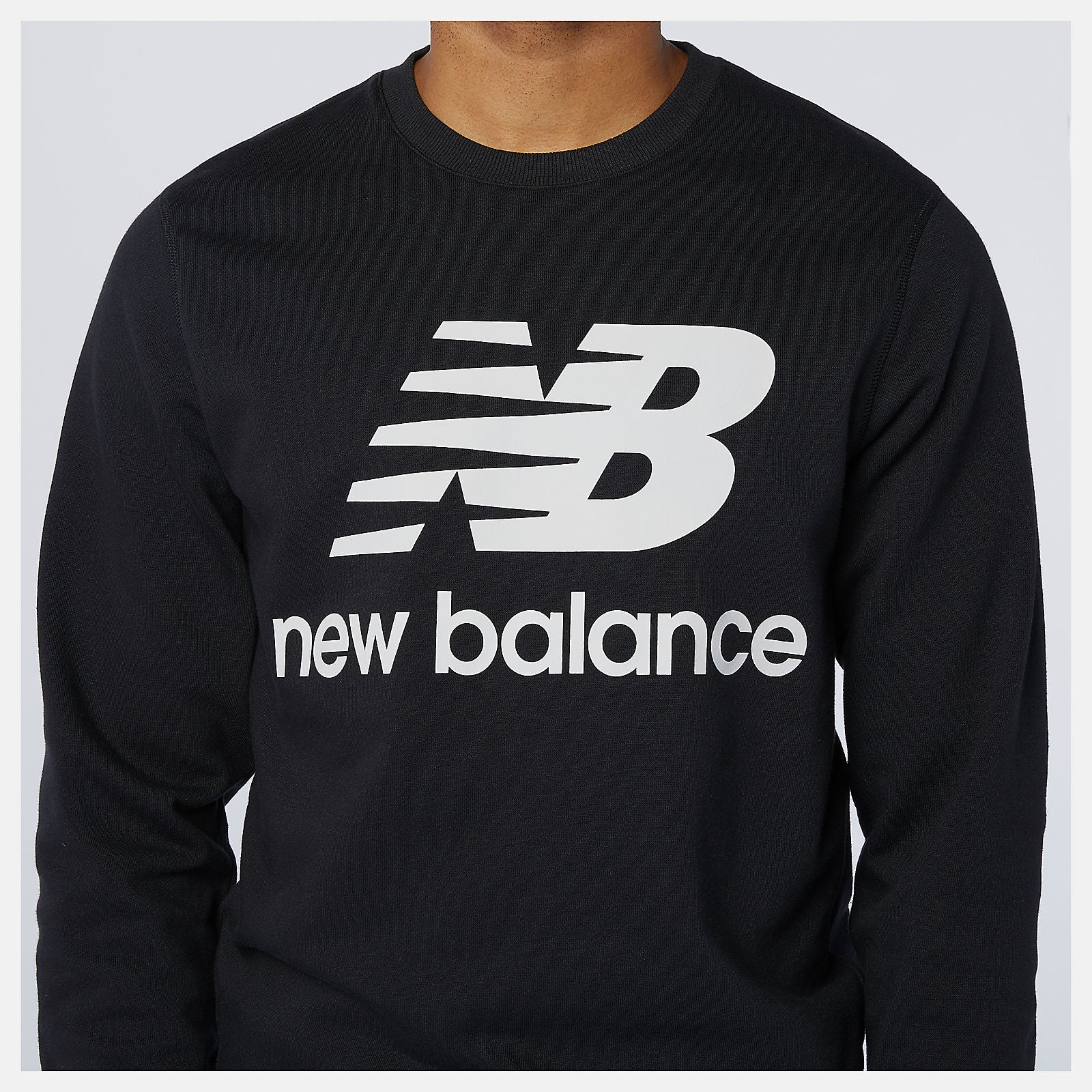 Black NB Essentials Stacked Logo Crew New Balance Clothing