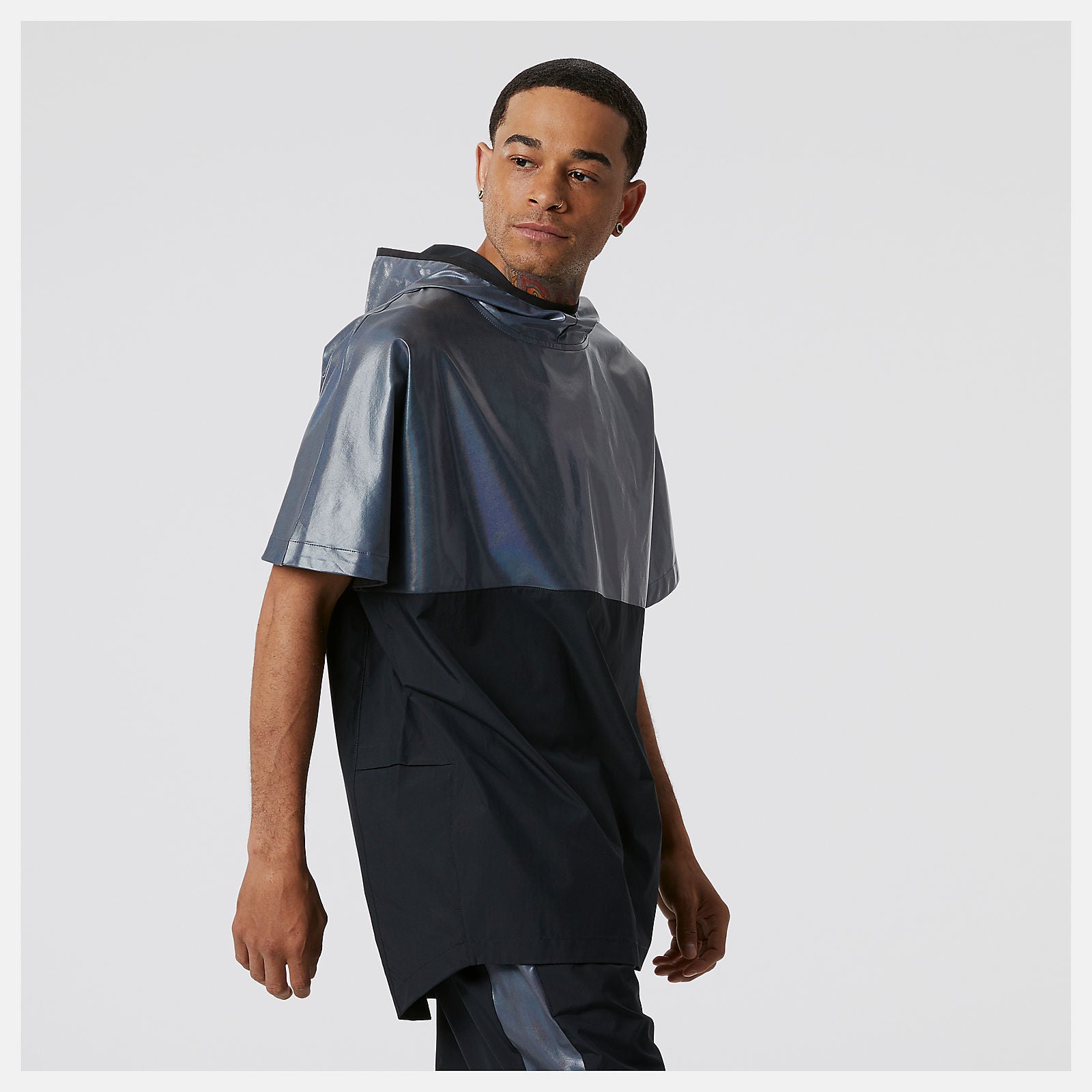 Black Syd Warm Up Poncho New Balance Clothing