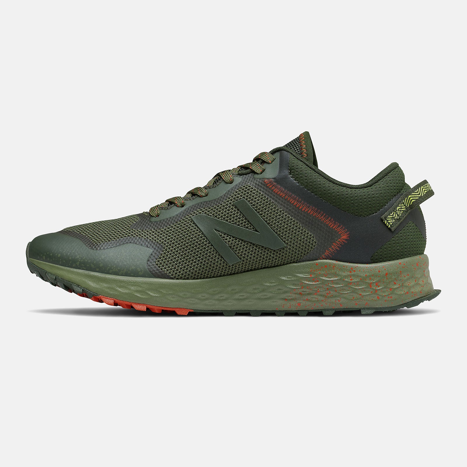 Dark Blaze/Black Fresh Foam Arishi Trail New Balance Shoes