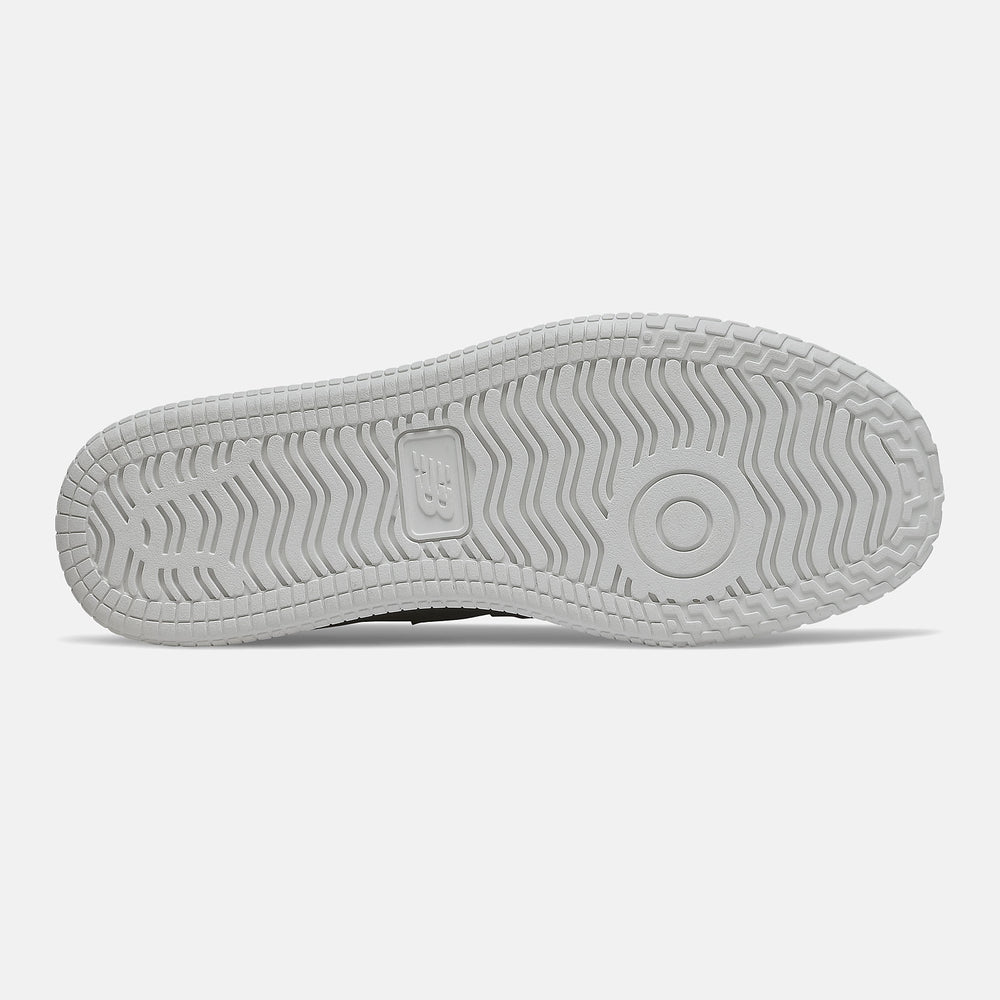 Black/White Pro Court Cup New Balance Shoes