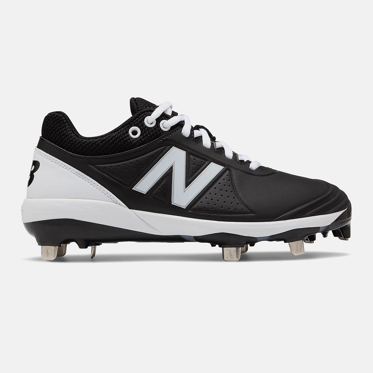 Black/White Fuse v2 Low Cut Metal New Balance Shoes