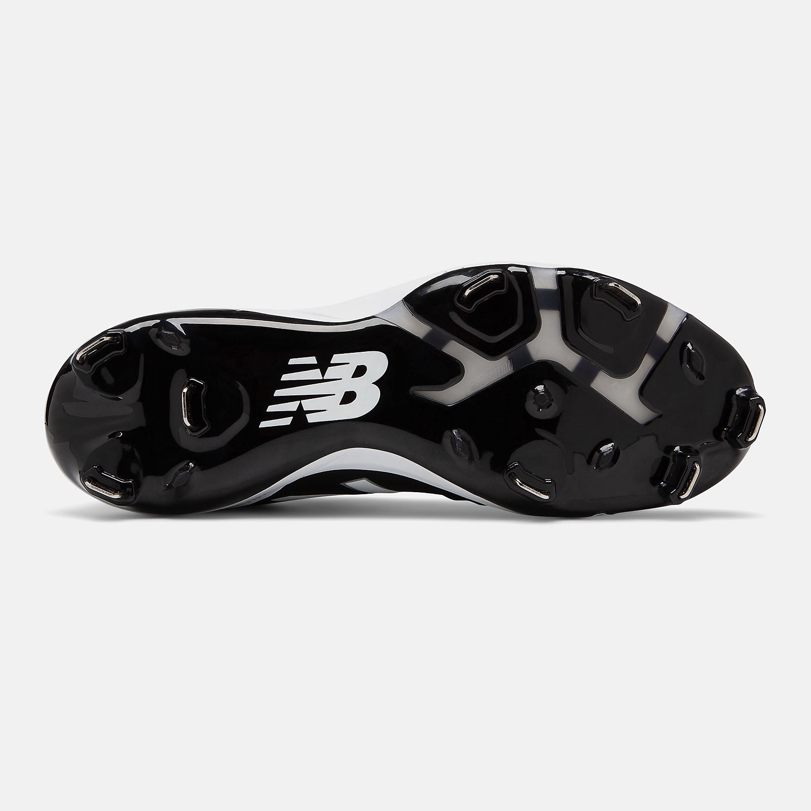 Black/White Fuse v2 Low Cut Metal New Balance Shoes