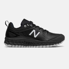 Black/White Fresh Foam Velo v2 Turf New Balance Shoes