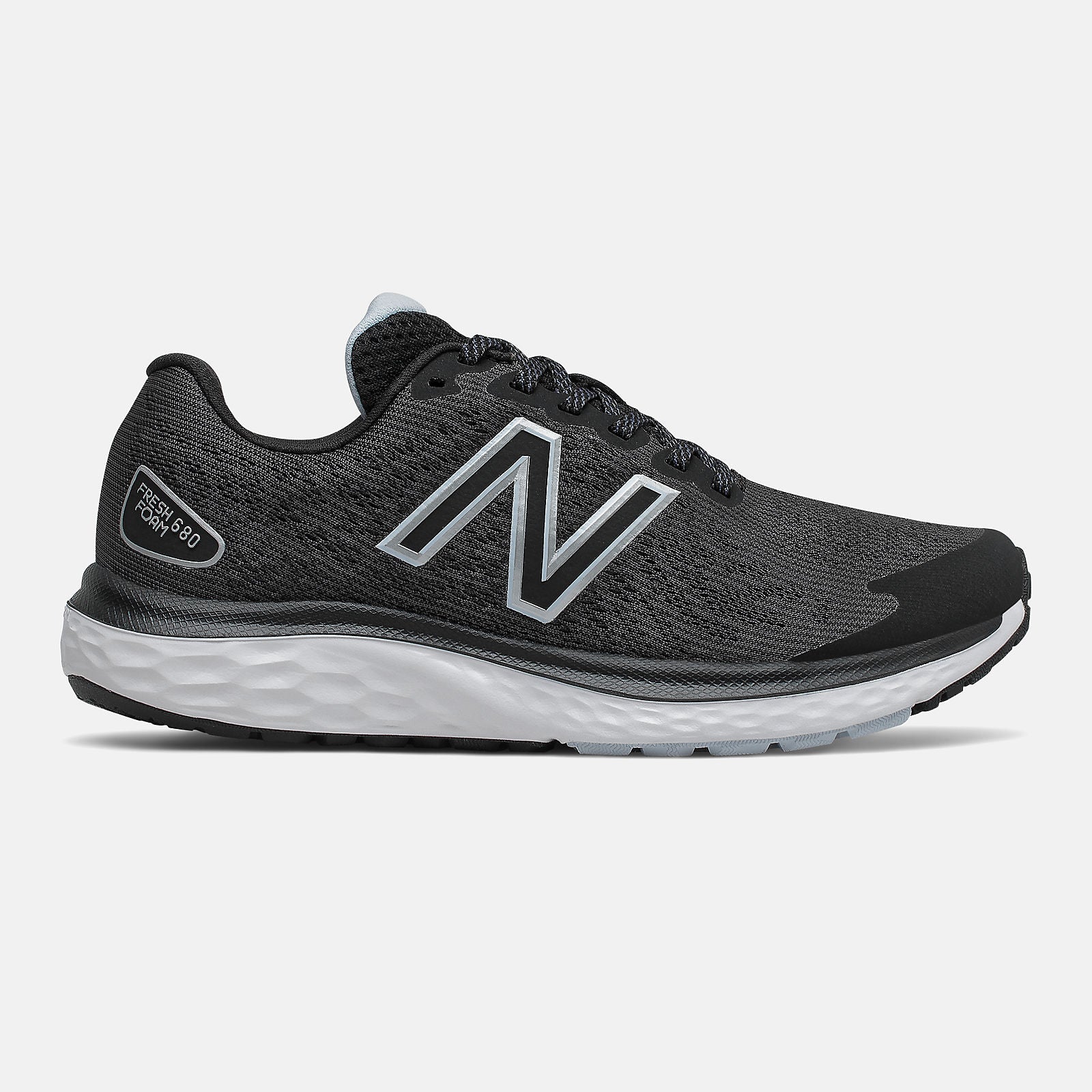 Black/White Fresh Foam 680v7 New Balance Shoes