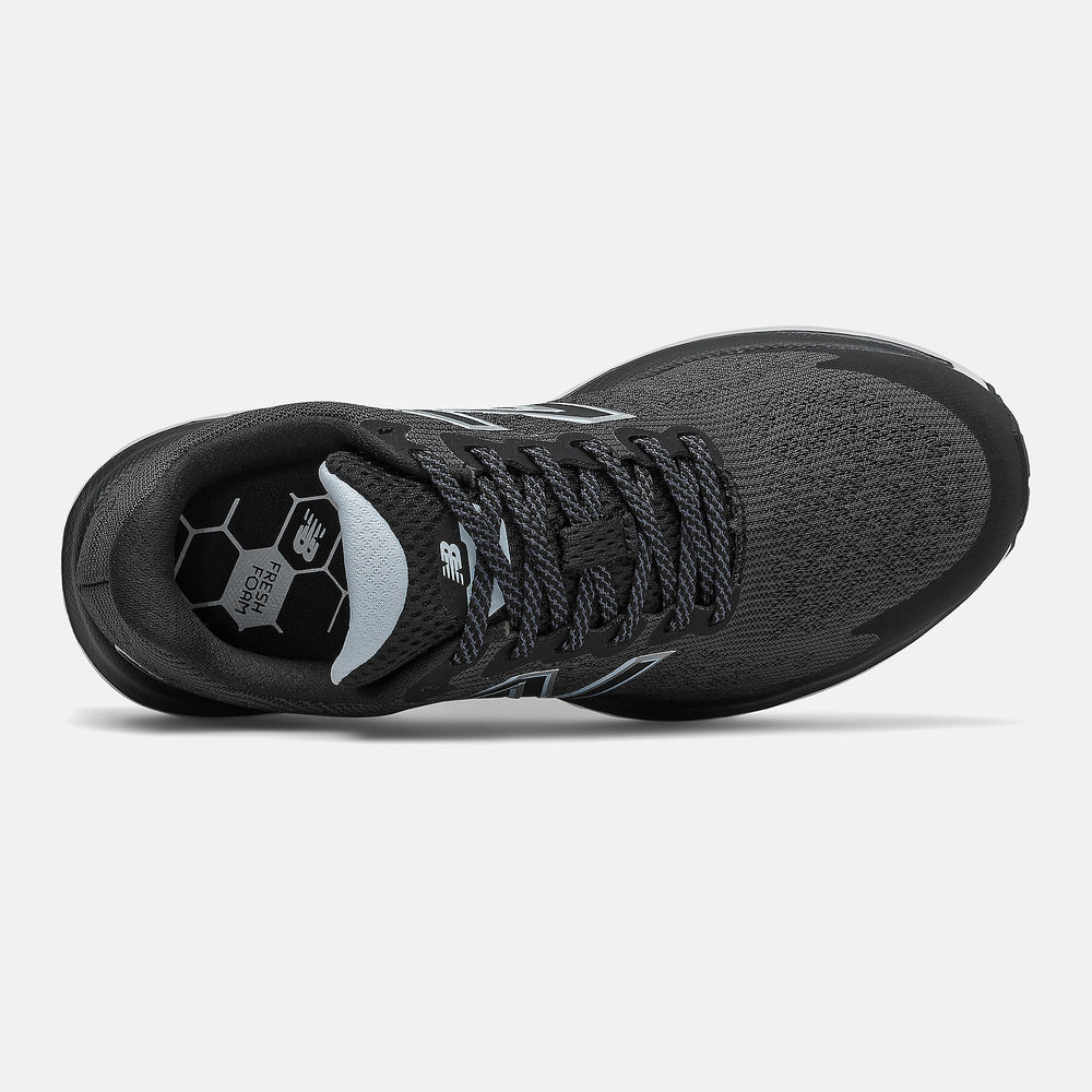 Black/White Fresh Foam 680v7 New Balance Shoes