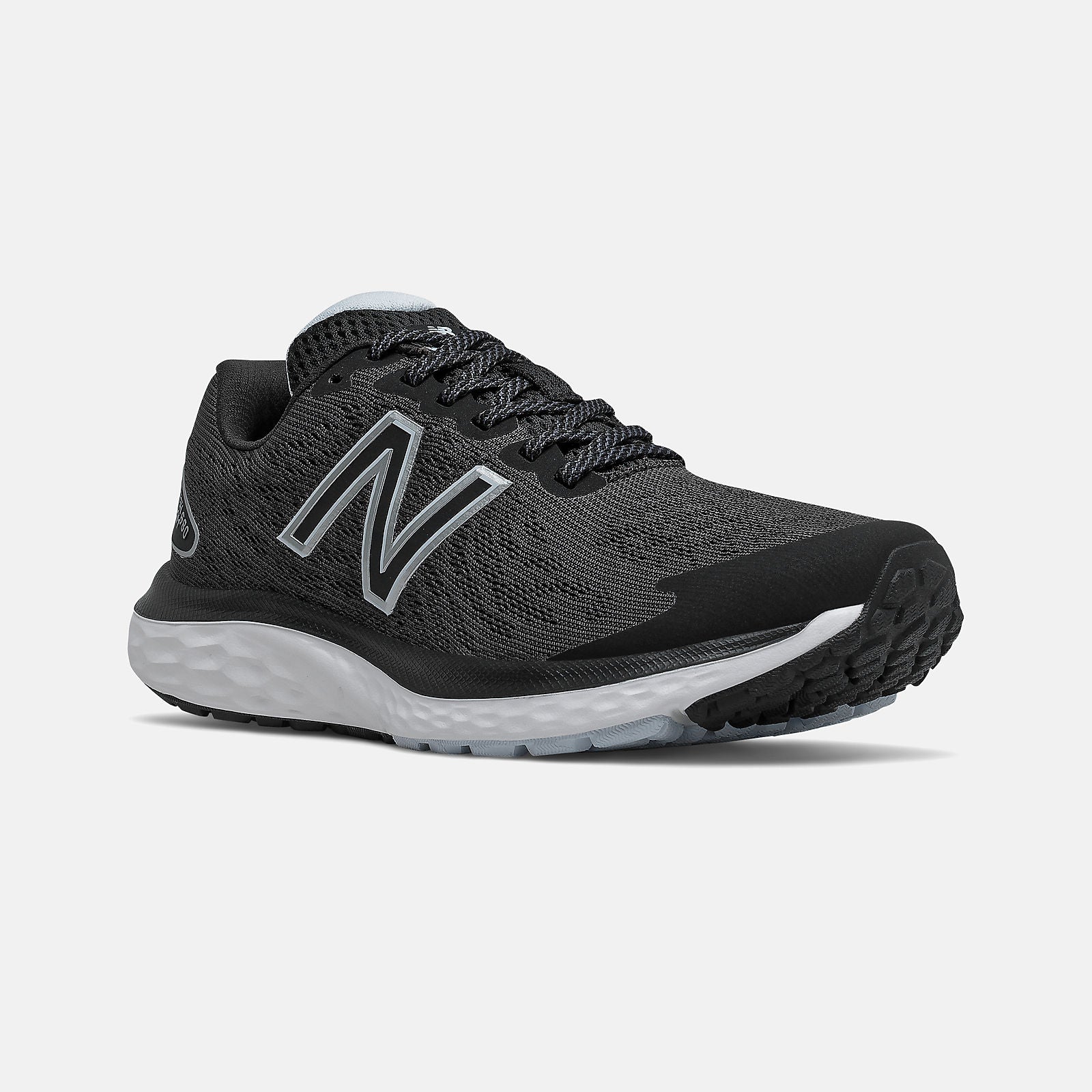 Black/White Fresh Foam 680v7 New Balance Shoes
