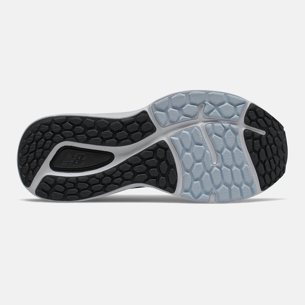 Black/White Fresh Foam 680v7 New Balance Shoes