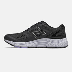 Black/White 840v4 New Balance Shoes