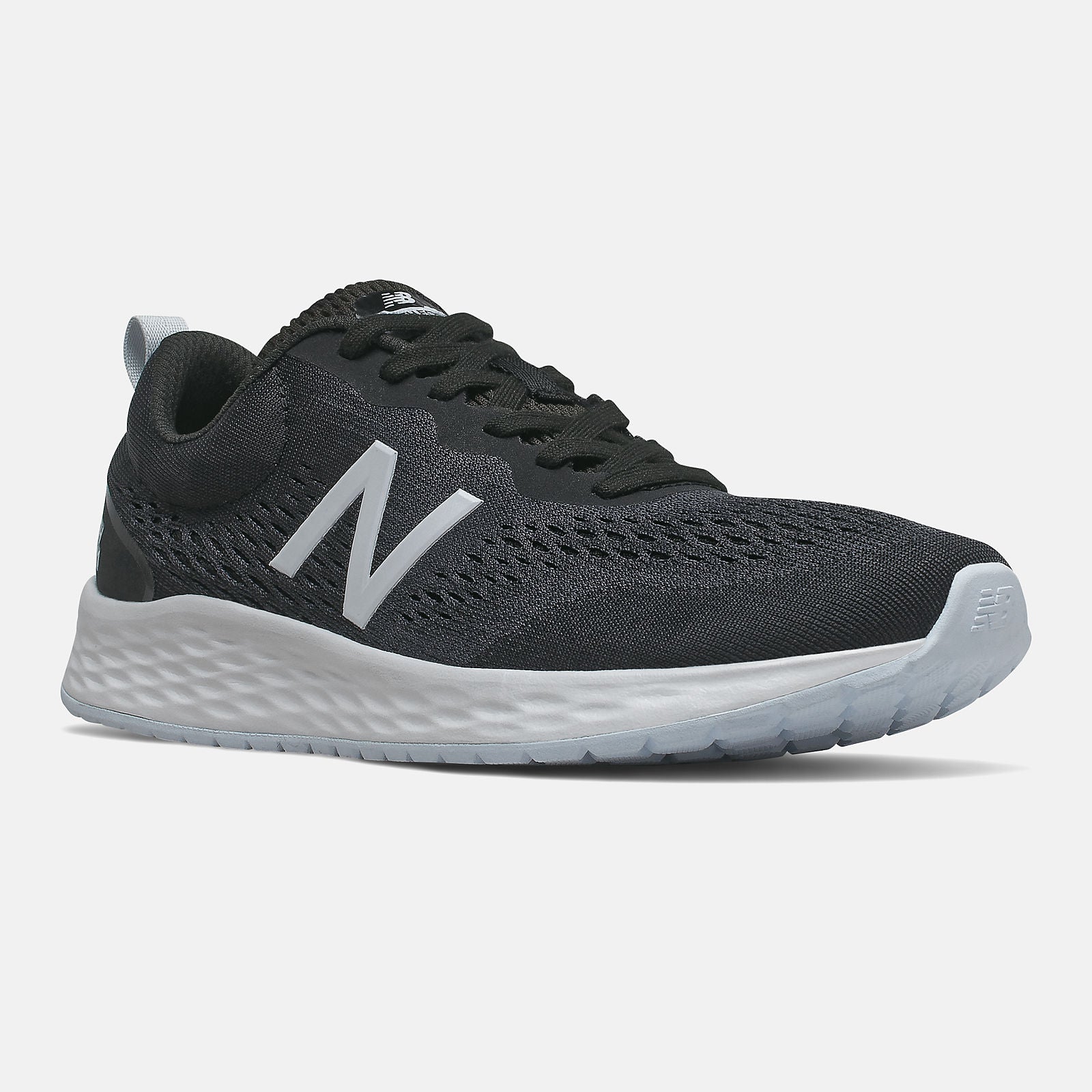 Black/White Fresh Foam Arishiv3 New Balance Shoes