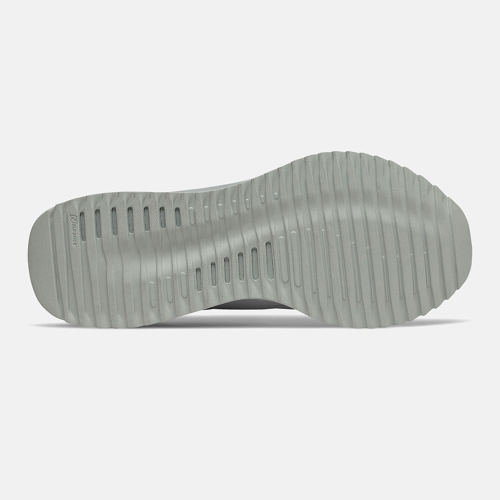 Light Aluminum/Neo Flame FuelCell Echolucent EnergyStreak New Balance Shoes