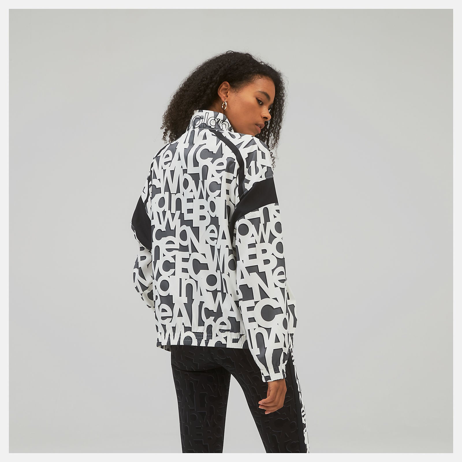 White Relentless Printed Woven Jacket New Balance Clothing