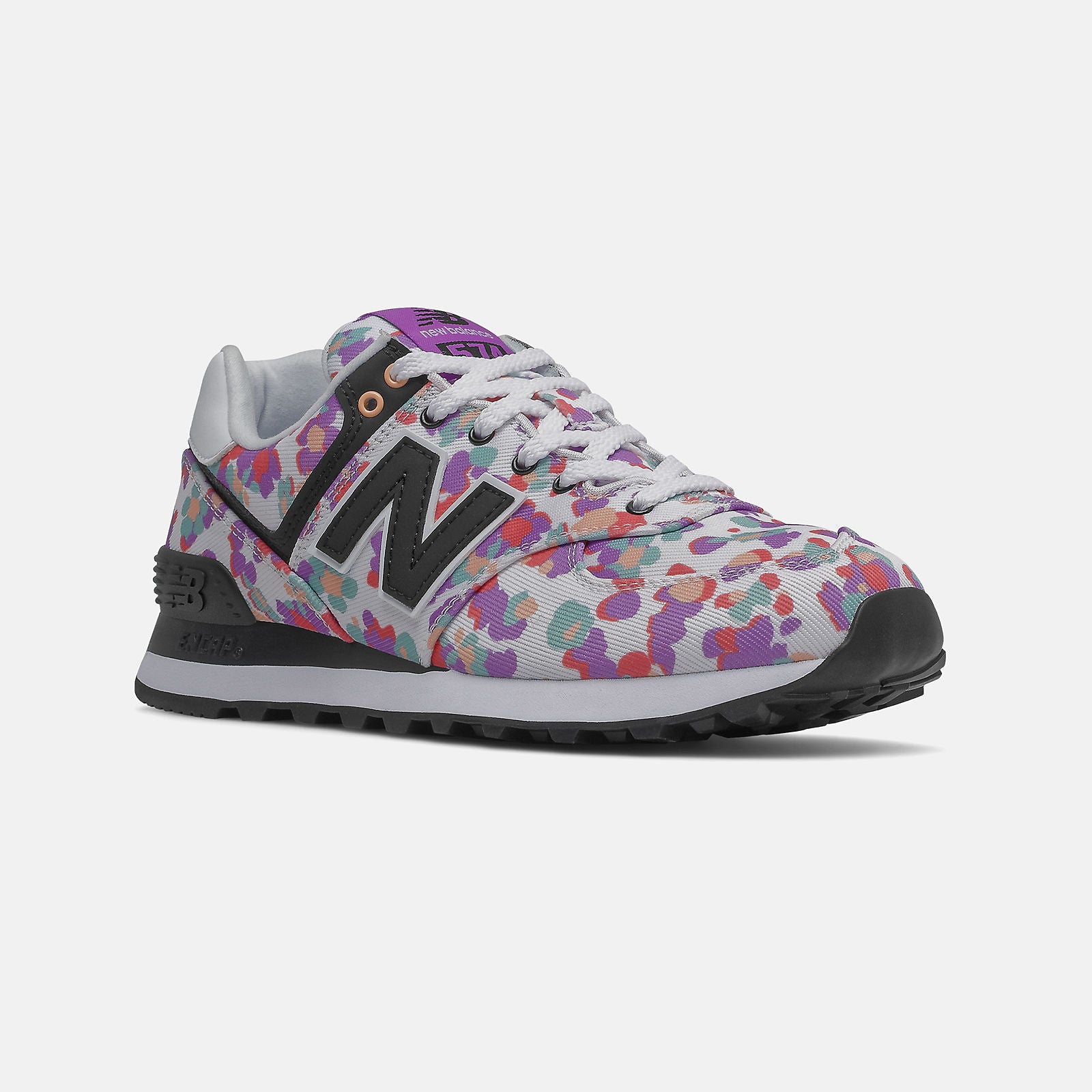 White 574 New Balance Shoes