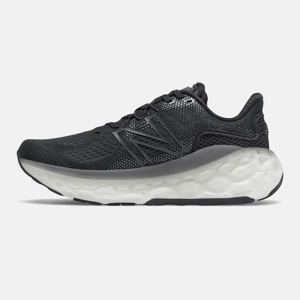 Black/Magnet Fresh Foam More v3 New Balance Shoes
