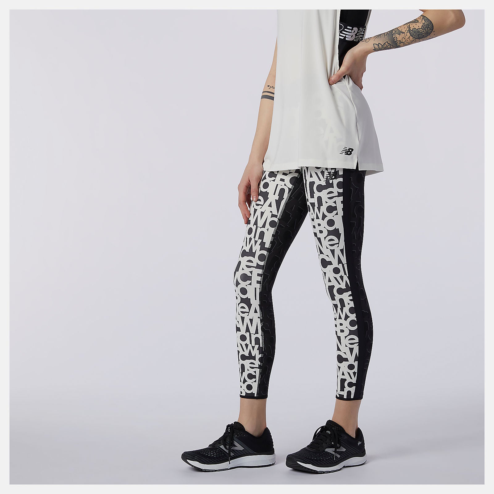 White Relentless Printed High Rise 7/8 Tight New Balance Clothing