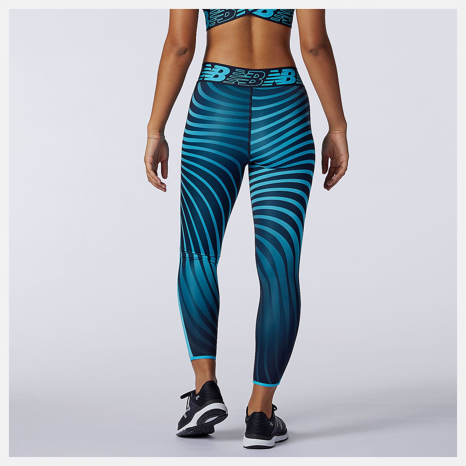 Virtual Sky Relentless Printed High Rise 7/8 Tight New Balance Clothing