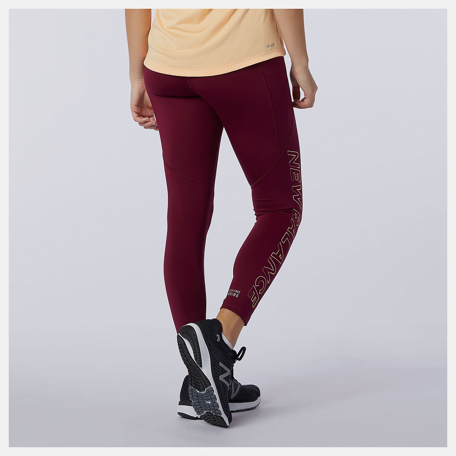 Garnet Printed Impact Run Crop New Balance Clothing