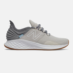 Moonbeam/Light Aluminum Fresh Foam Roav Tee Shirt New Balance Shoes