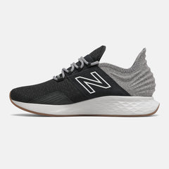 Black/Light Aluminum Fresh Foam Roav Tee Shirt New Balance Shoes