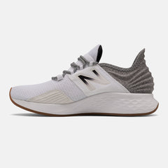 NB White/Black Fresh Foam Roav Tee Shirt New Balance Shoes