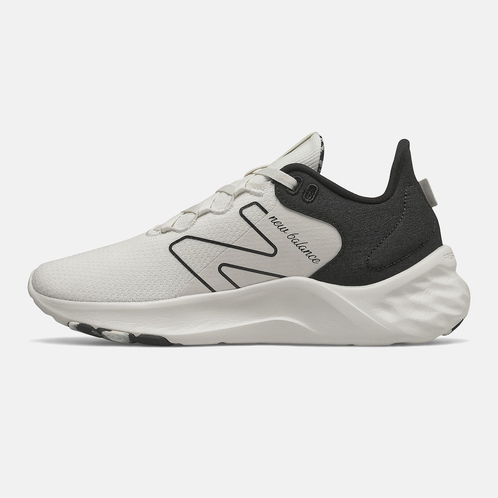 Sea Salt/White WROAVV2 New Balance Shoes