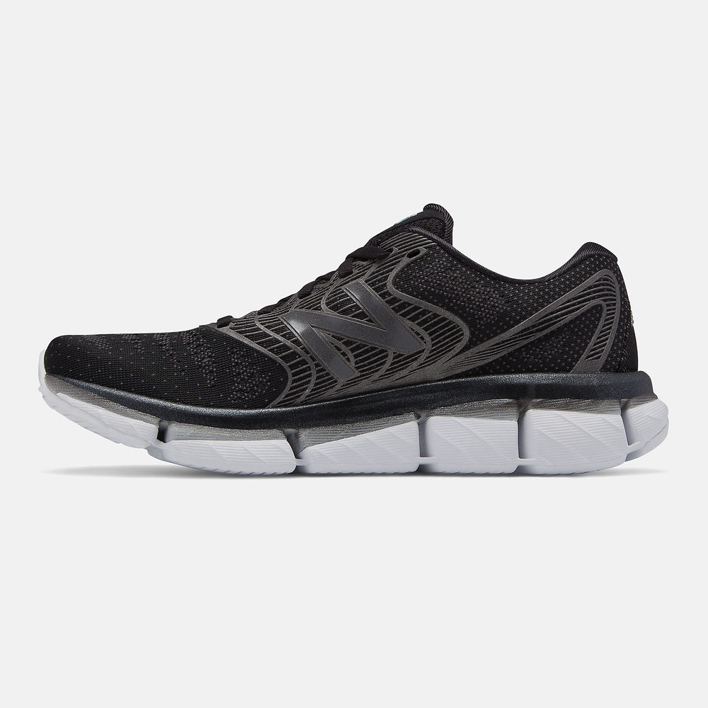 Black/White Rubix New Balance Shoes