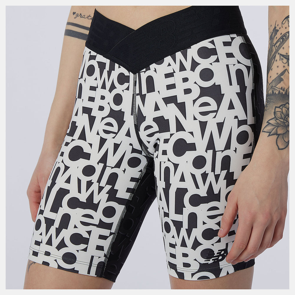 Black/White Relentless Printed Fitted Short New Balance Clothing