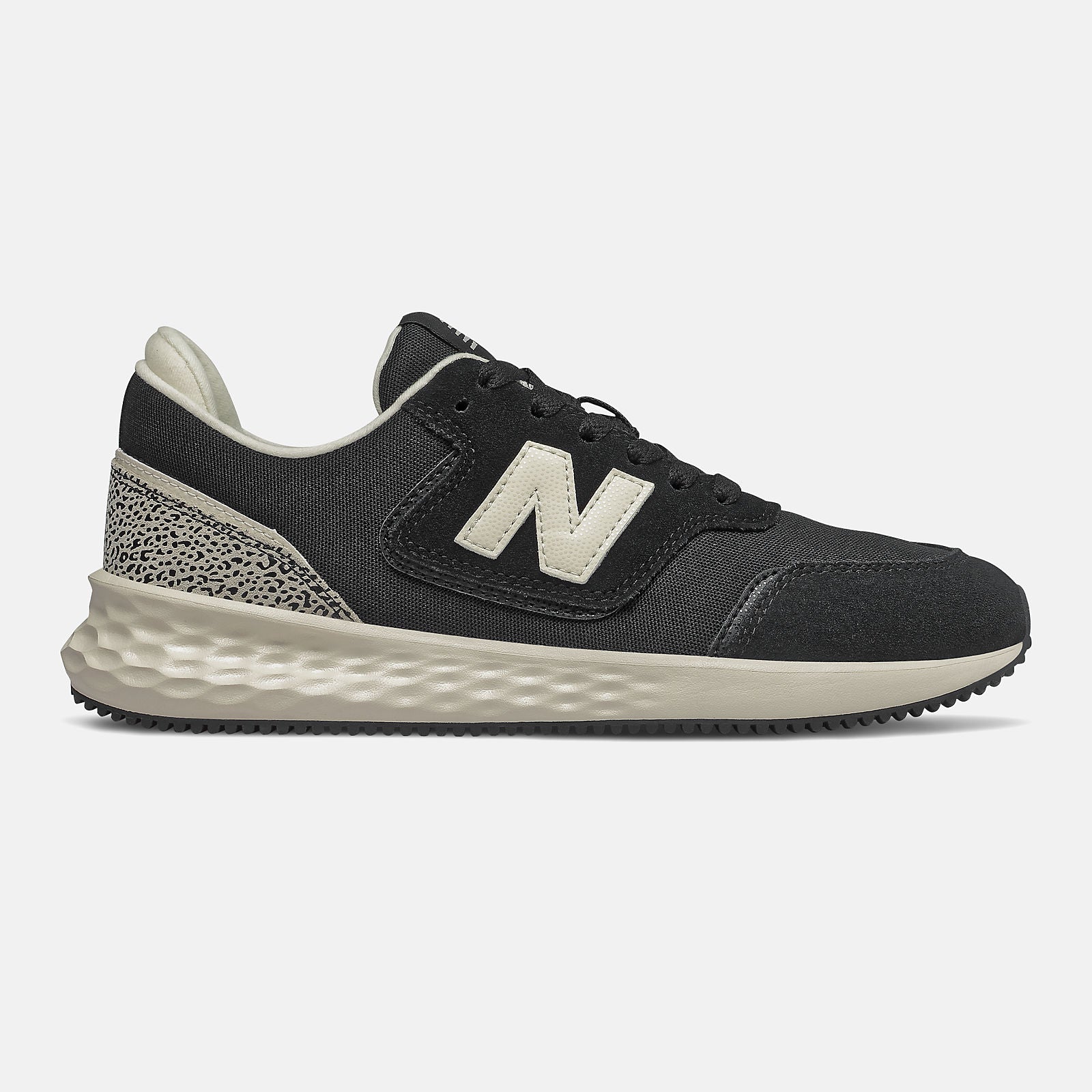 Black/Munsell White X-70 New Balance Shoes