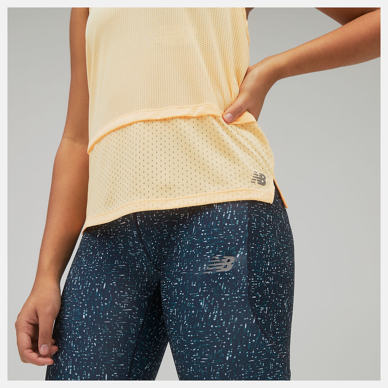 Mango Impact Run Hybrid Tank New Balance Clothing
