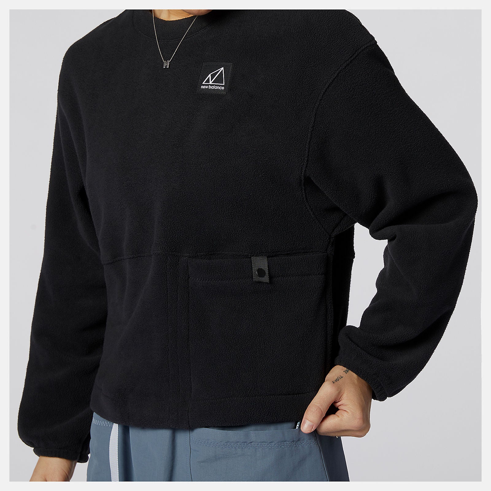 Black NB All Terrain Pocket Crew Fleece New Balance Clothing