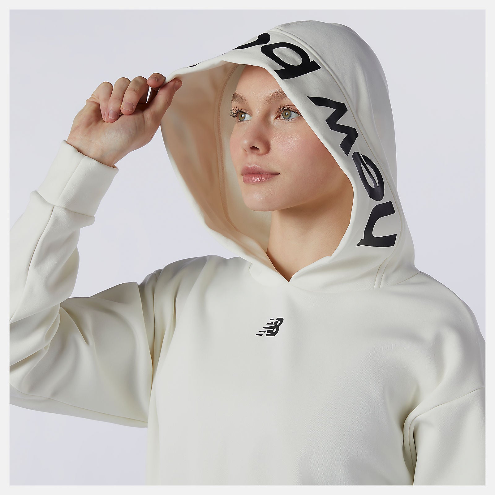 Sea Salt Relentless Performance Fleece Layer New Balance Clothing