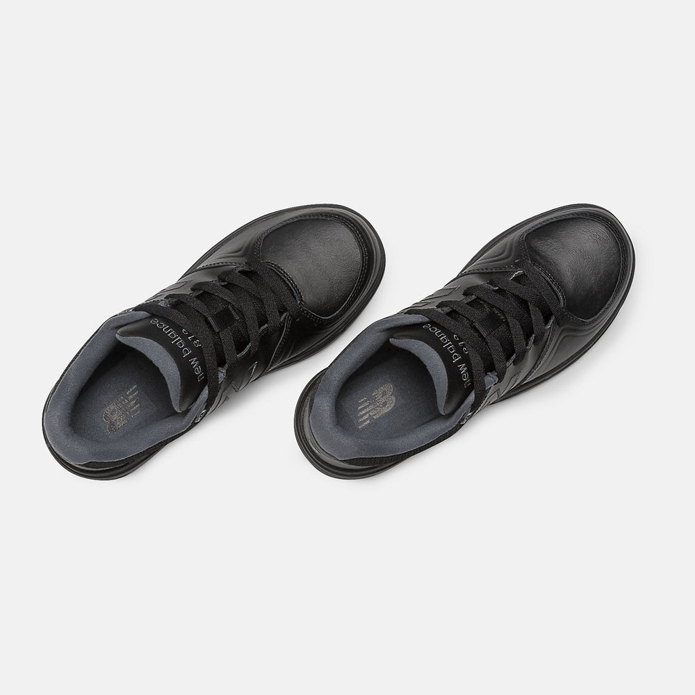 Black 813 New Balance Shoes